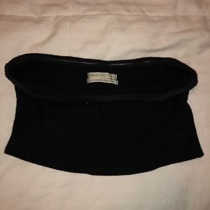 Urban outfitters black ribbed crop top, size M